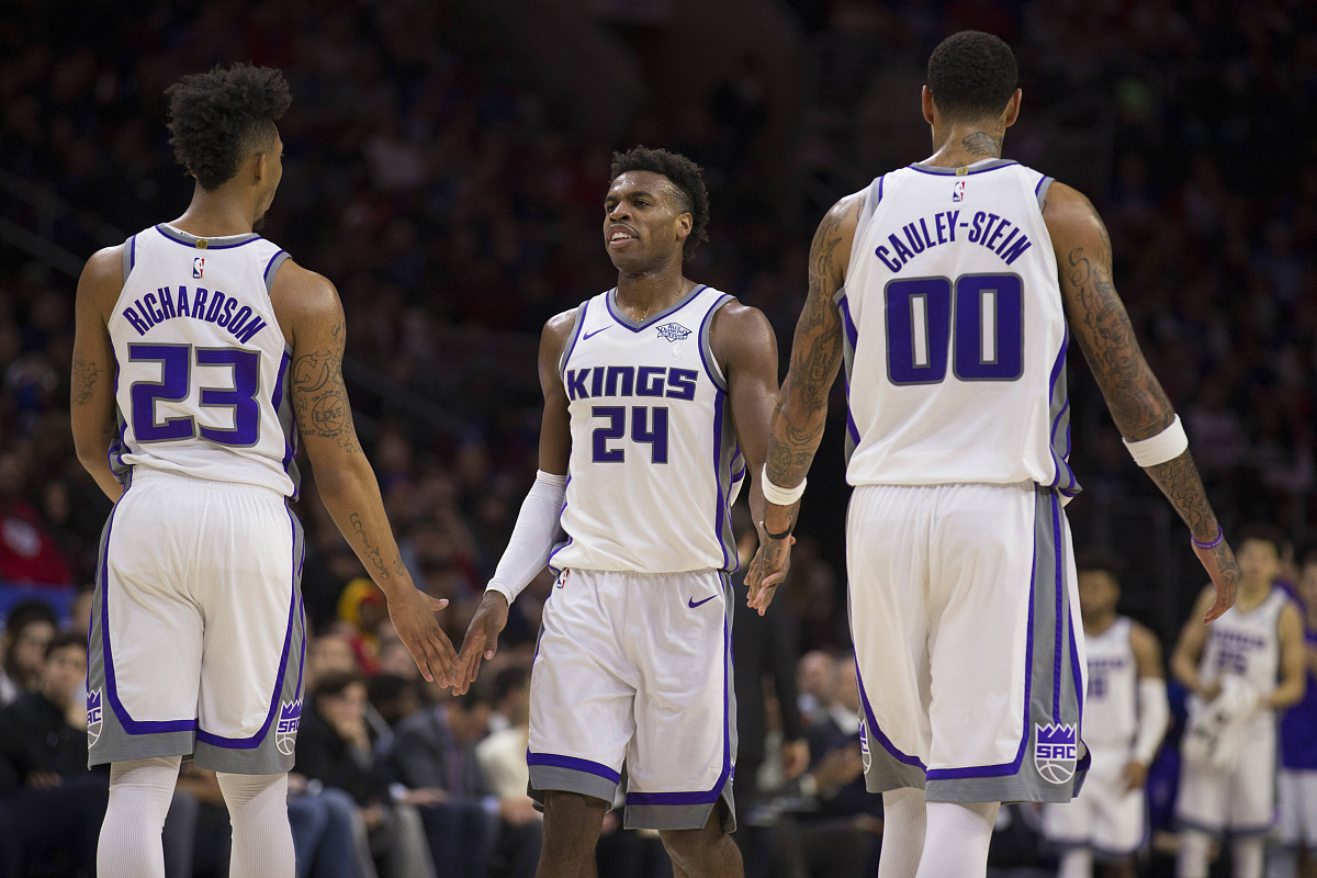 壹号娱乐- MAD观众热烈欢呼！，杜兰特迎来三赛季出色发挥比赛高潮迭起